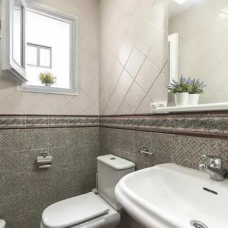 Apartment Lets Holidays Big And Centric